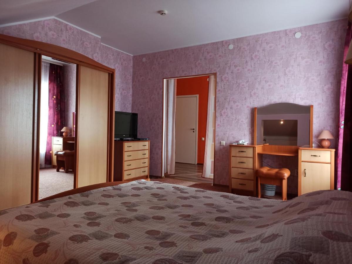 Central Hotel 나르바 외부 사진