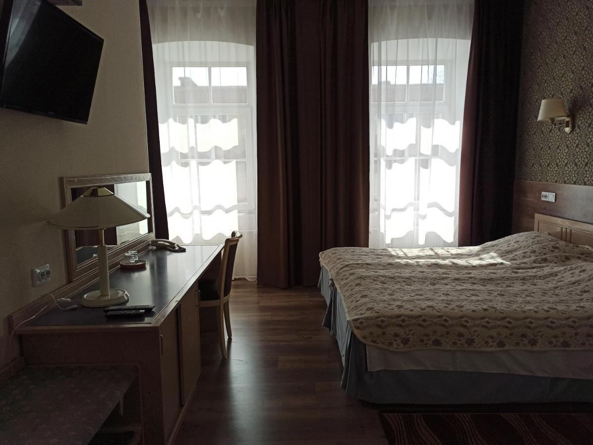 Central Hotel 나르바 외부 사진